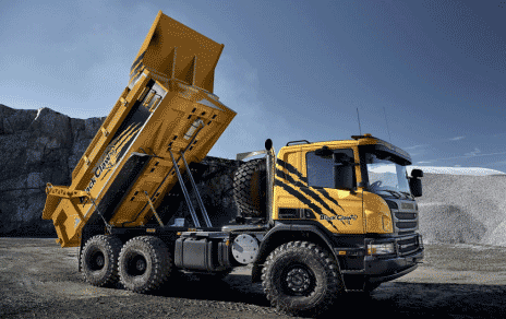 Iron ore price extends fall on growing supply