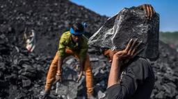 India crossed coal production target of 1 billion tonnes in a year for the first time ever