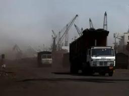 India coal power output drops 9.5% in May at fastest pace in five years
