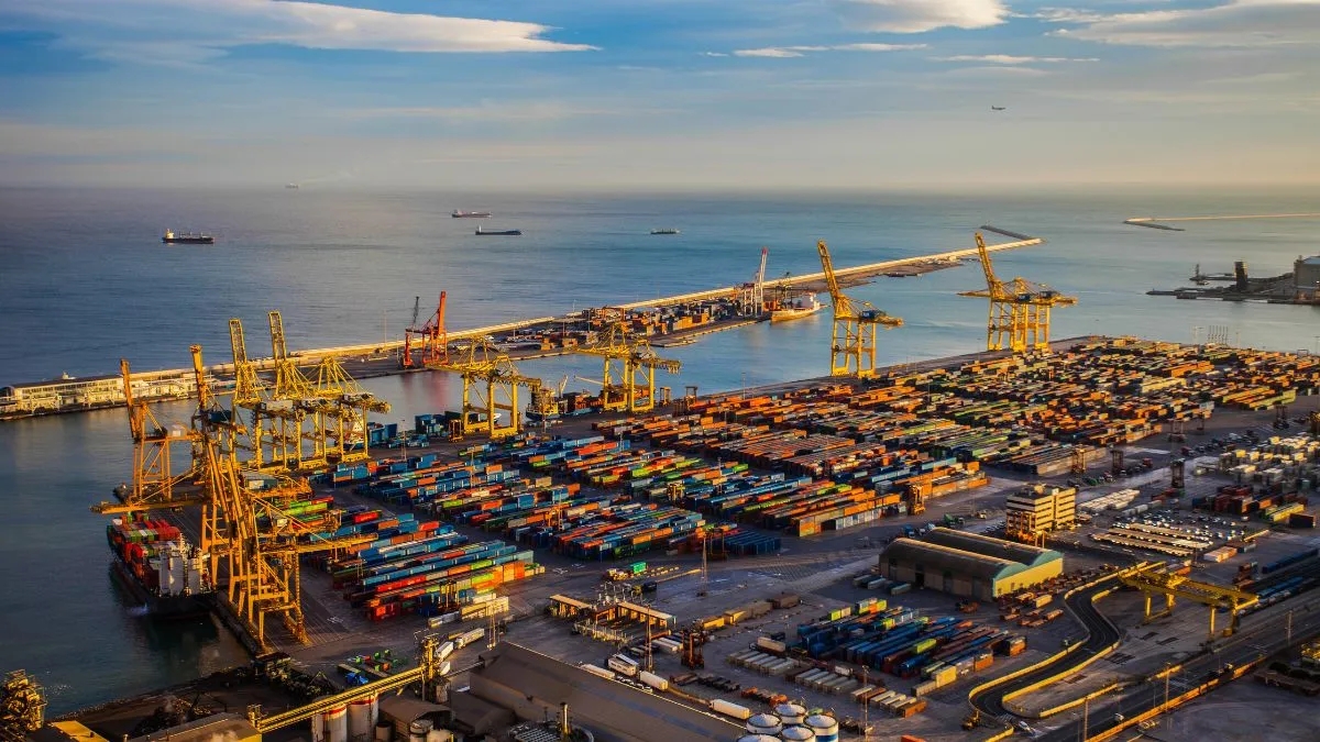 Hazira Port inaugurates world’s first steel slag road in harbour facility
