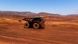 Iron ore marks 5th weekly gain
