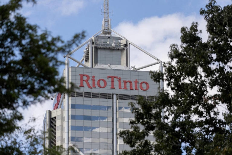 Rio Tinto’s New CEO Simplifies Structure, Names Iron Ore Chief